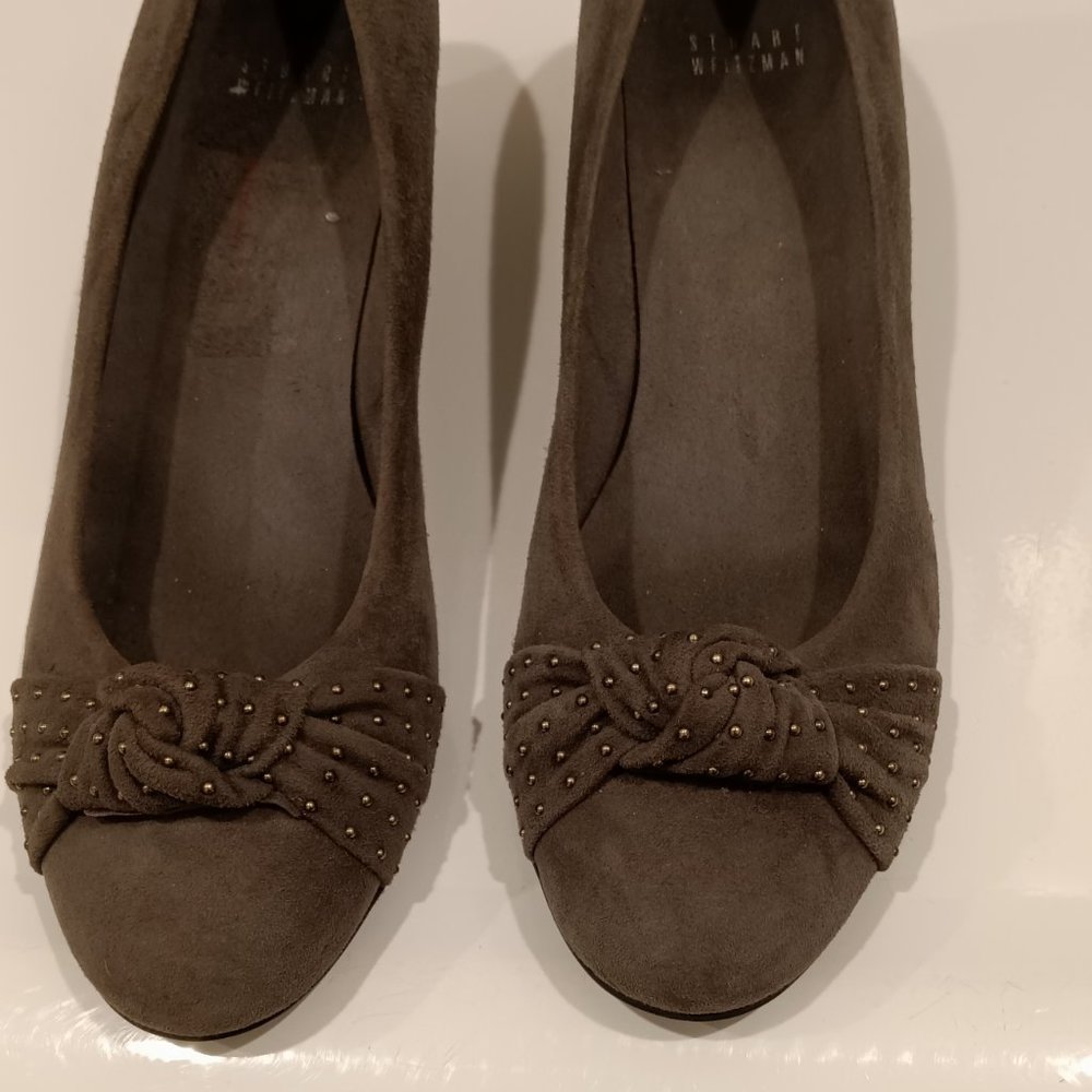 Stuart Weitzman Gray Dotsun Studded Wedge Pumps Size 9 1/2 Dressy Leather Shoes